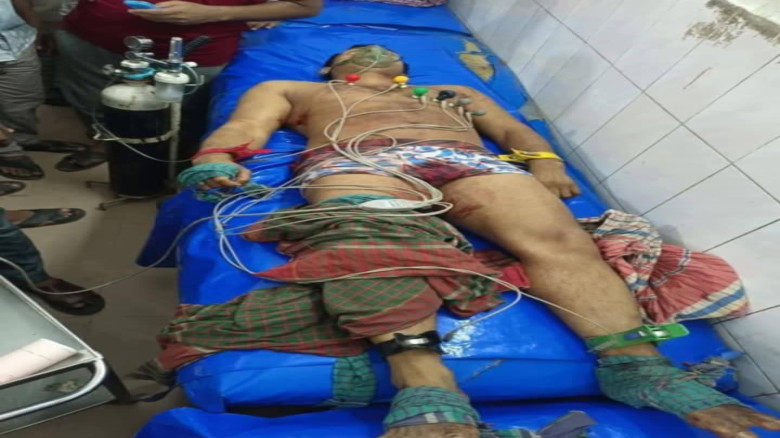 নরসিংদীতে এক মেম্বারকে কুপিয়ে হত্যা করলো প্রতিপক্ষ