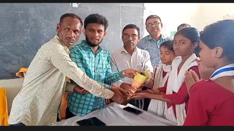 পল্লী উন্নয়নের শিক্ষক ও শিক্ষার্থীদের সাথে নবগঠিত সভাপতির সৌজন্য সাক্ষাৎ