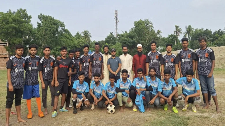 দৌলতপুরে ছাত্রশিবিরের আয়োজনে প্রীতি ফুটবল টুর্নামেন্ট অনুষ্ঠিত