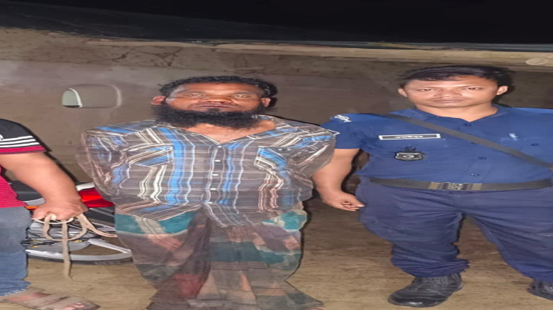 বীরগঞ্জে খ্রীষ্টান পল্লীতে শ্বাশুড়িকে কুপিয়ে হত্যার ঘটনায় জামাই সুপল গ্রেফতার