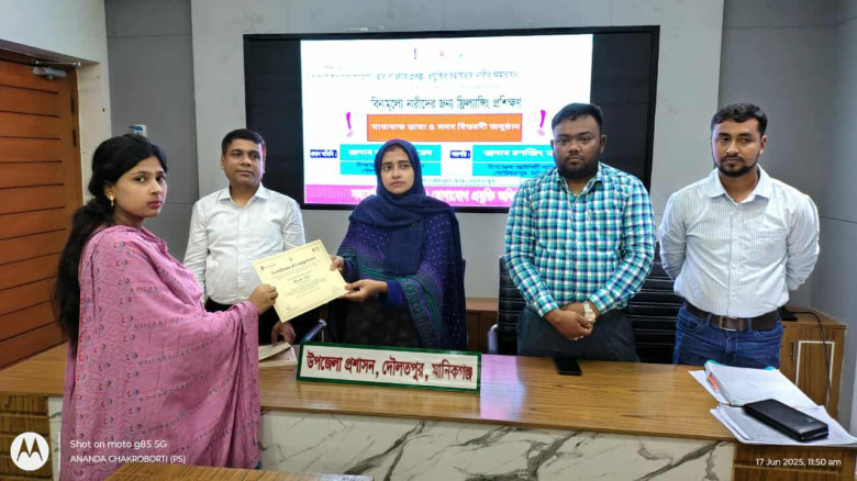 দৌলতপুরে হার পাওয়ার’ প্রকল্প প্রশিক্ষণ নিয়ে সনদপত্র  পেলেন ২